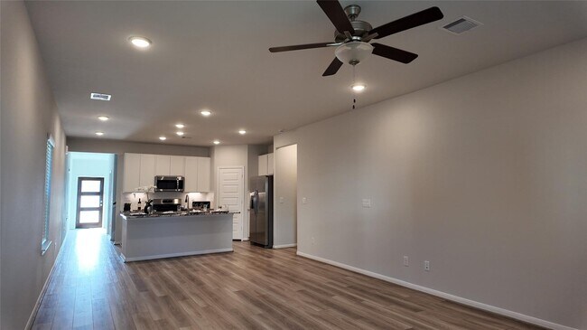 Building Photo - 8356 Bristlecone Pne Wy