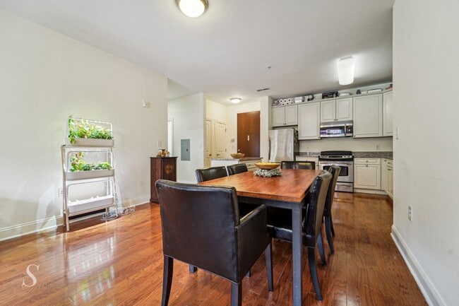 Building Photo - 20 Ave at Port Imperial