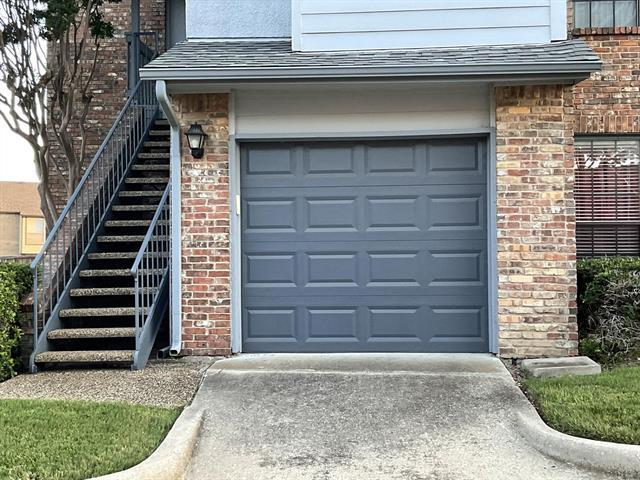 Building Photo - 3101 Townbluff Dr