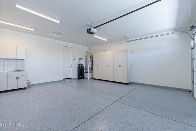 Building Photo - 30660 S Osprey Dr