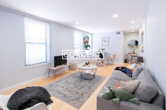 Building Photo - 1661 Washington St