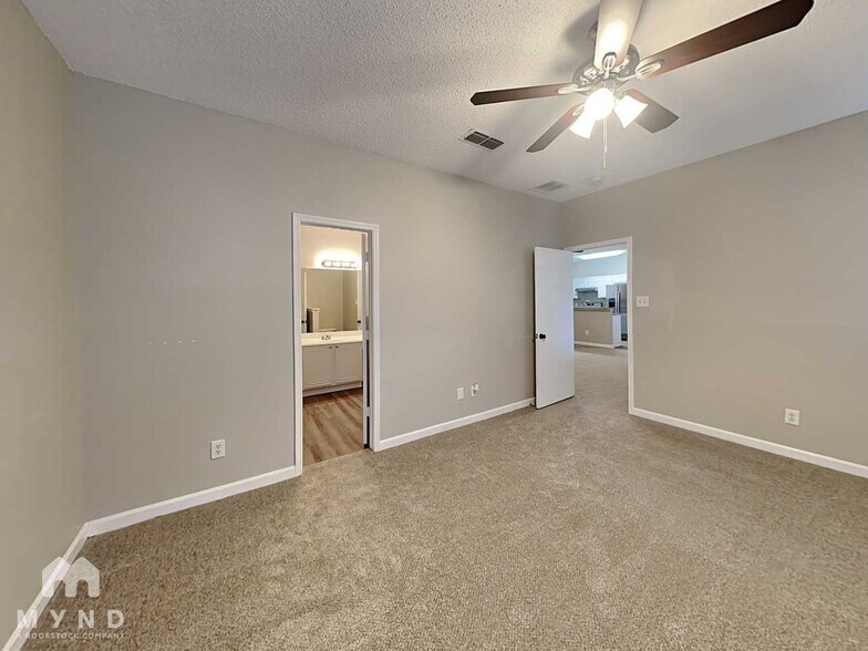 Building Photo - 6429 Rainwater Way