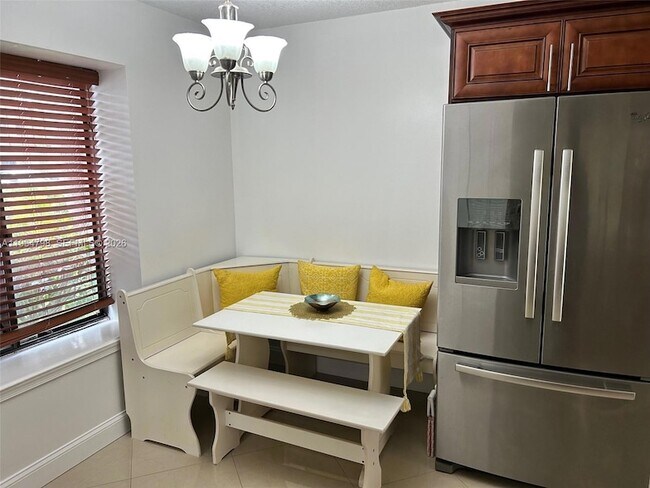 Building Photo - 9225 NW 49th Pl