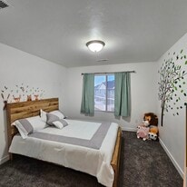 Building Photo - 5142 W Duet Dr