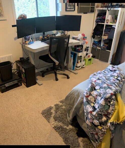 Building Photo - 6244 25th Ave NE