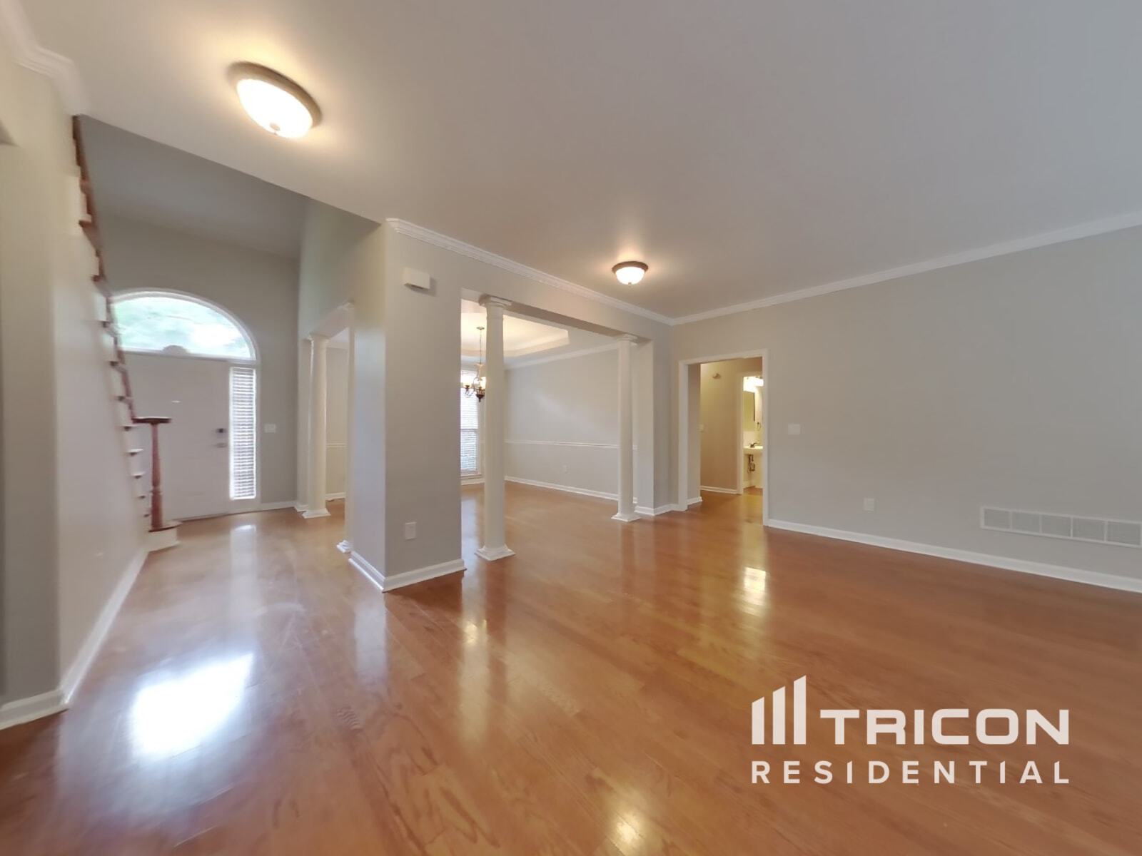 Building Photo - 2332 Corbett Ct