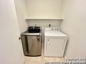 Building Photo - 6730 Melody Canyon Dr