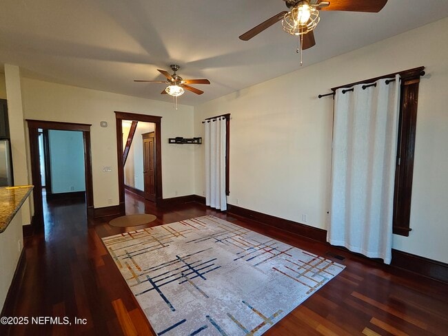 Building Photo - 1250 N Liberty St