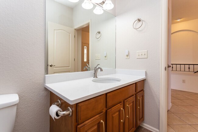 Building Photo - 8270 Regiment Ct