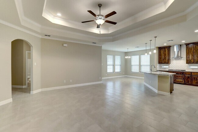 Building Photo - 2202 Crystal Bay Dr.