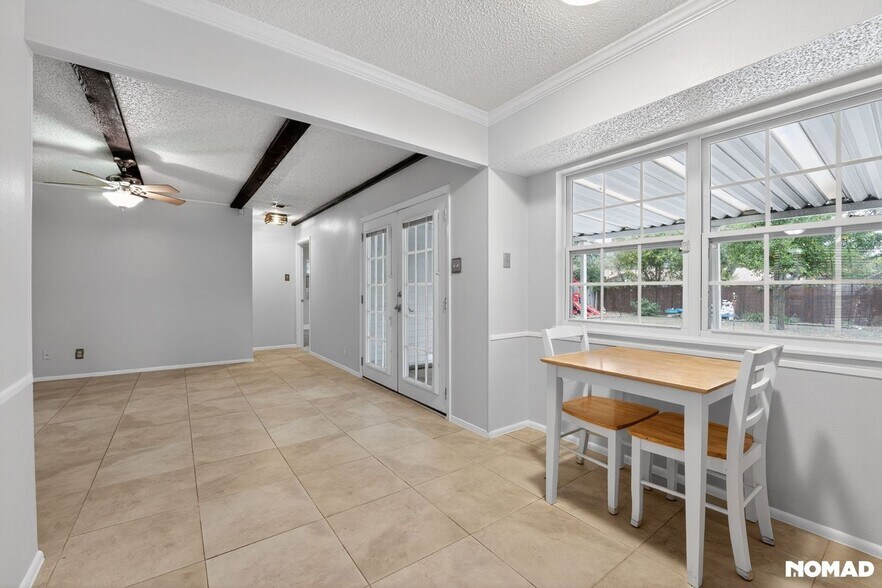 Building Photo - 5718 Charlie Chan Dr