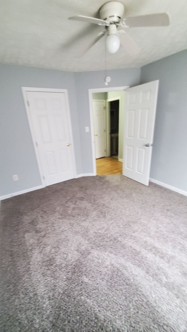 Building Photo - 3 Bedroom/3 Bath Ranch Close to Fort Liberty