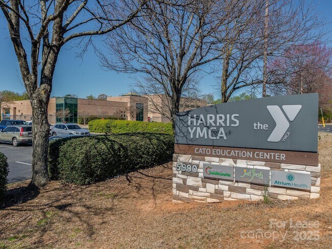 Building Photo - 5110 Dunes Ct