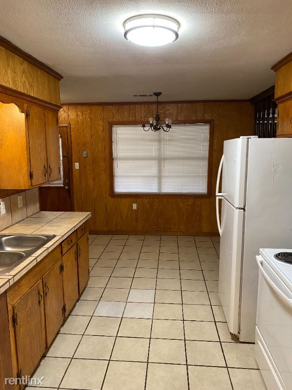 Building Photo - 3 br, 2 bath House - 1770 Dorgan St