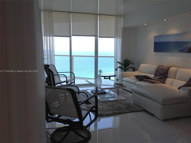 Building Photo - 16699 Collins Ave