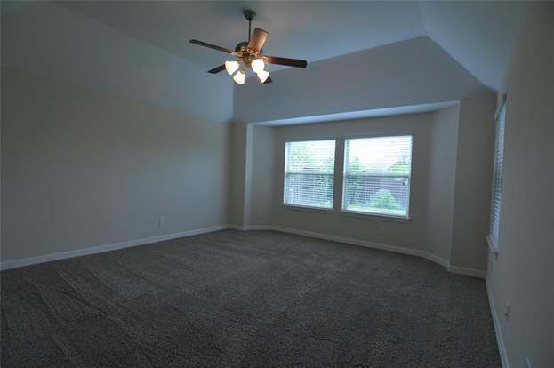 Building Photo - 10306 Hartfield Bluff Ln