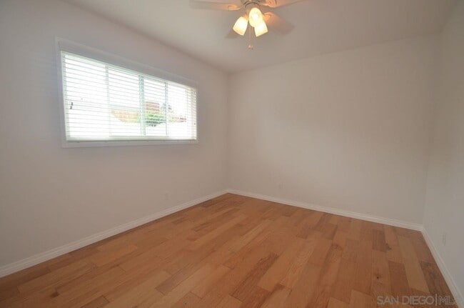 Building Photo - 2657 Gobat Ave