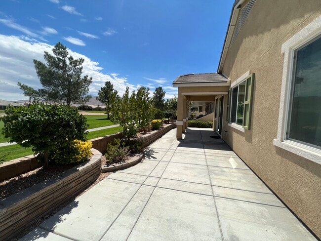 Building Photo - Del Webb Community of Solera at Sun City. 55 + Community