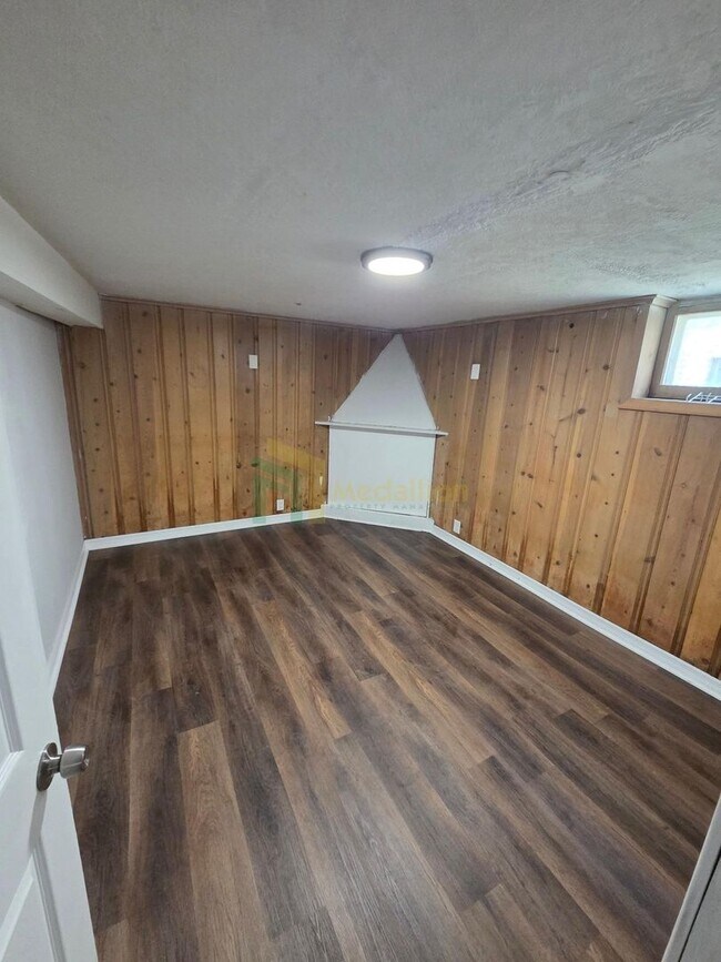 Building Photo - Beautifully Renovated 4-Bedroom Home with Finished Basement & Fenced Yard