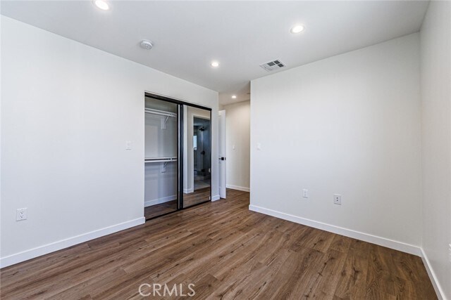 Building Photo - 1859 1/2 S Crenshaw Blvd