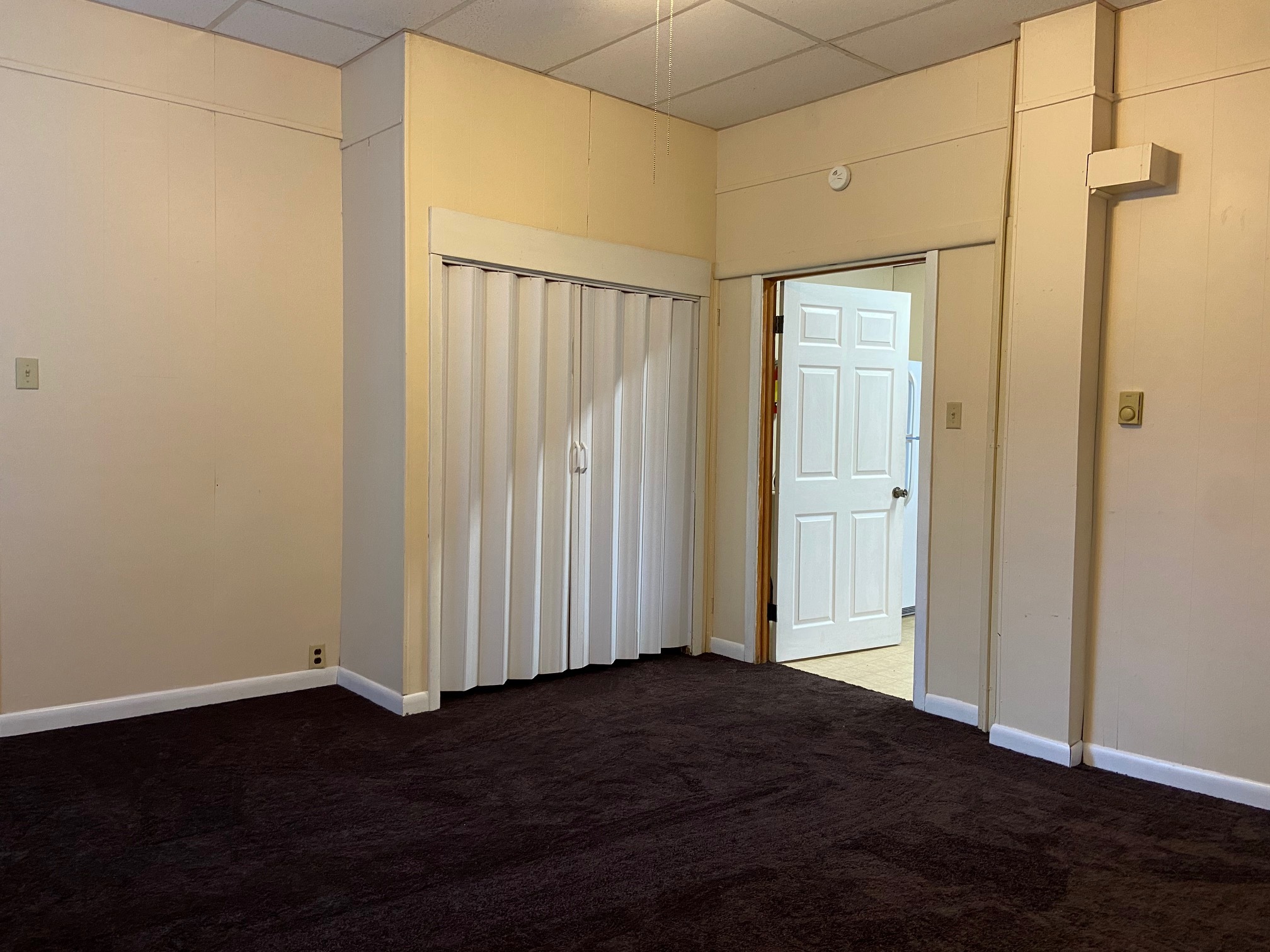 Bedroom - Unit 209 - 209 E Water St