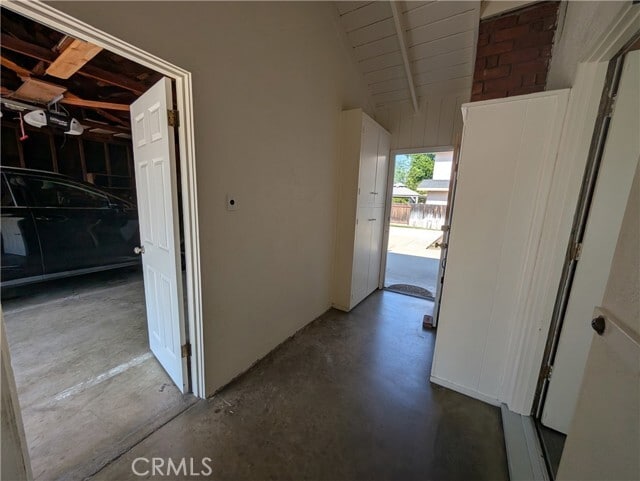 Building Photo - 9805 Val St