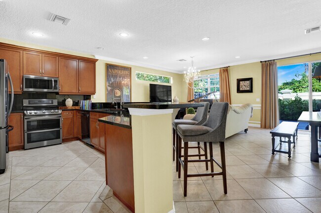 Building Photo - 468 Marbella Dr