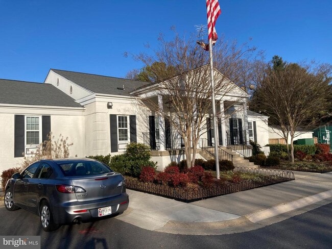 Building Photo - 14630 Tynewick Terrace