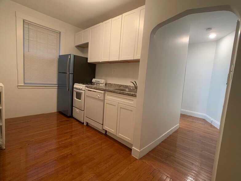 Building Photo - 26 Chiswick Rd