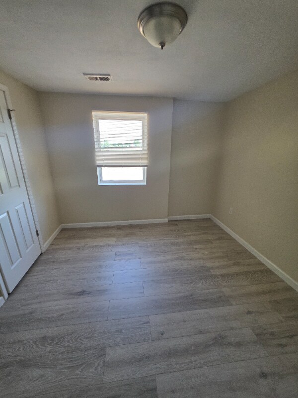 Building Photo - 231 Nadine St