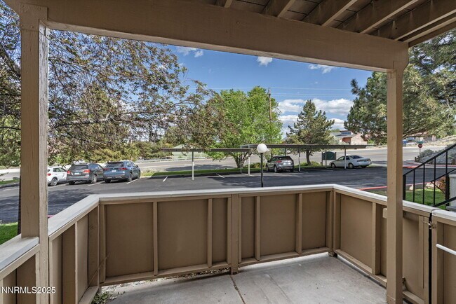 Building Photo - 3399 Crystal Ln