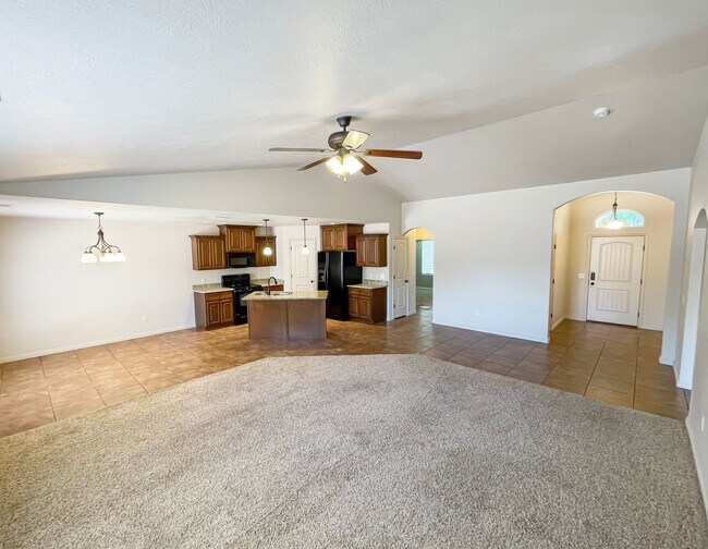 Building Photo - 1228 W 200 N