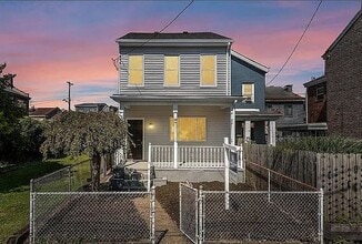 Building Photo - 4923 Butler St