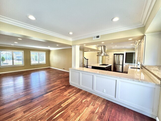 Building Photo - Prestigious Home In Beautiful Del Cerro ~ 5 Bedroom / 3 Bathroom House!!!