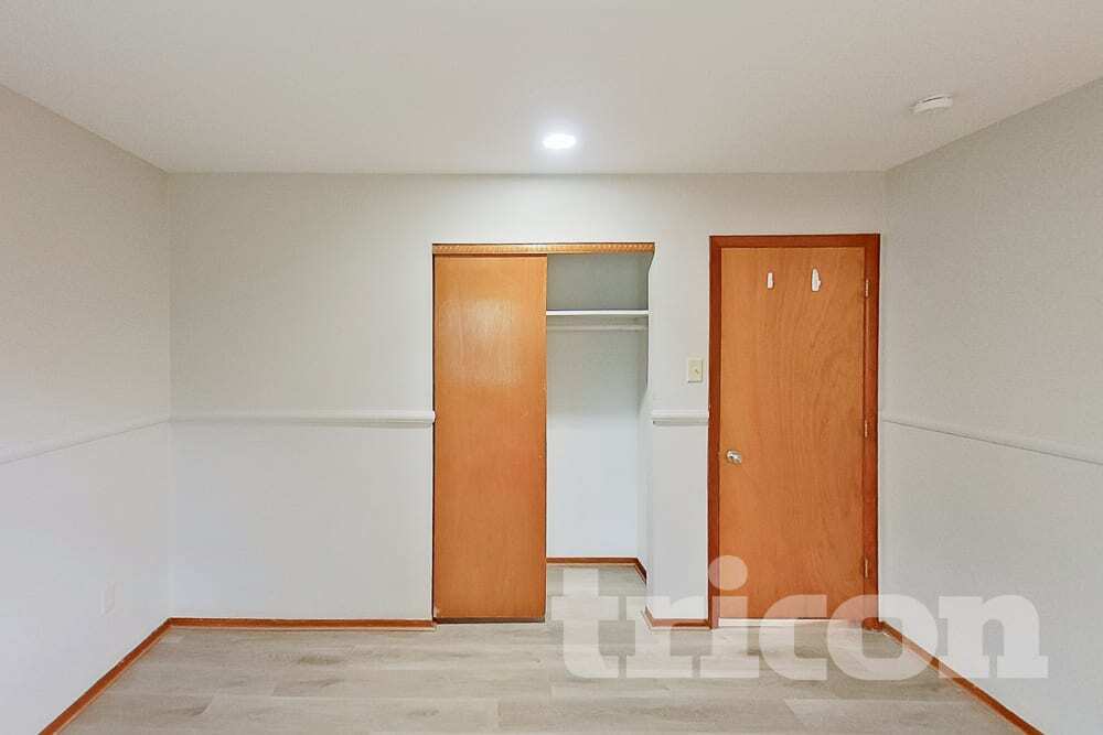 Building Photo - 1546 Grant Dr