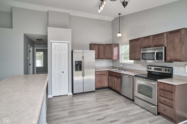 Building Photo - 12983 Quarterback Ln