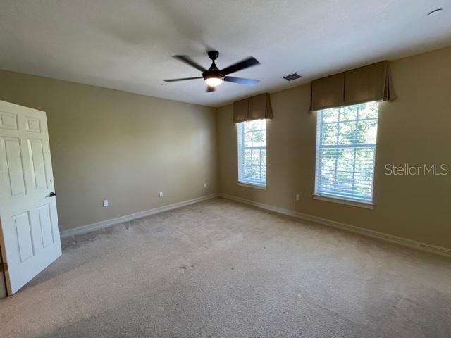 Building Photo - 930 Greenlawn St