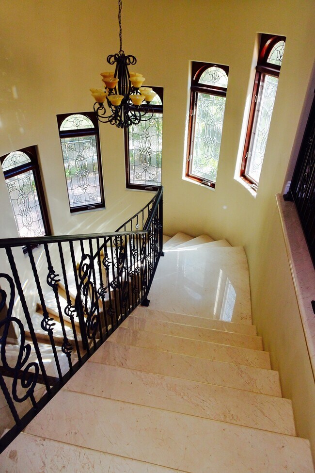 Building Photo - 4335 Jubilo Dr