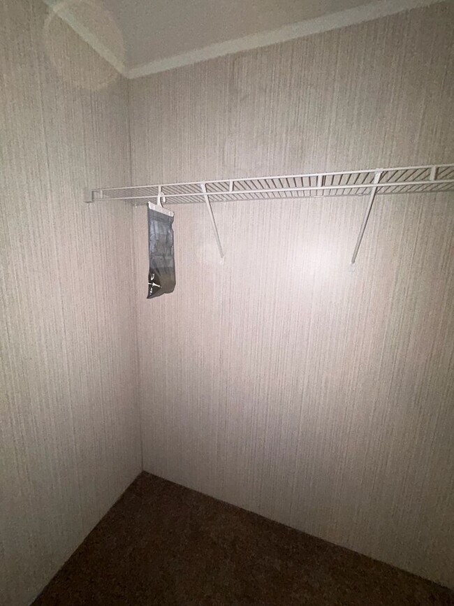 Building Photo - Immaculate 4BR Mobile Home in the heart of...