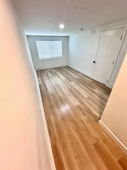 Building Photo - 743 Kearney St