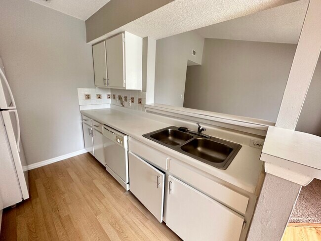 Building Photo - 815 Boynton Beach Blvd