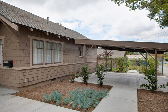Building Photo - This Could be Home - Remodeled Craftsman Style House