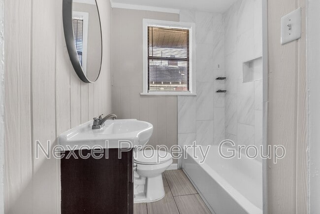 Building Photo - 580 Josephine St