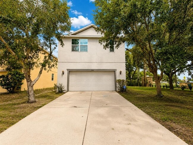 Building Photo - 11804 Silverlake Park Dr