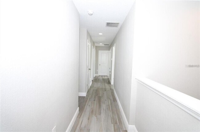 Building Photo - 270 Alford Dr