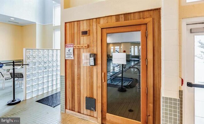 Building Photo - 13901 Belle Chasse Blvd