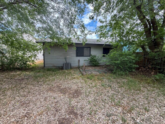 Building Photo - 4047 Indian Sunrise