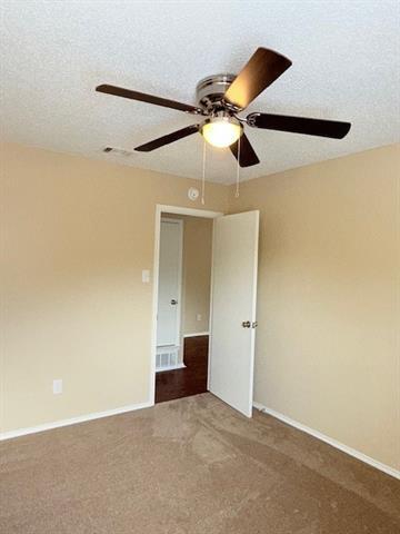Building Photo - 604 Kings Way Dr