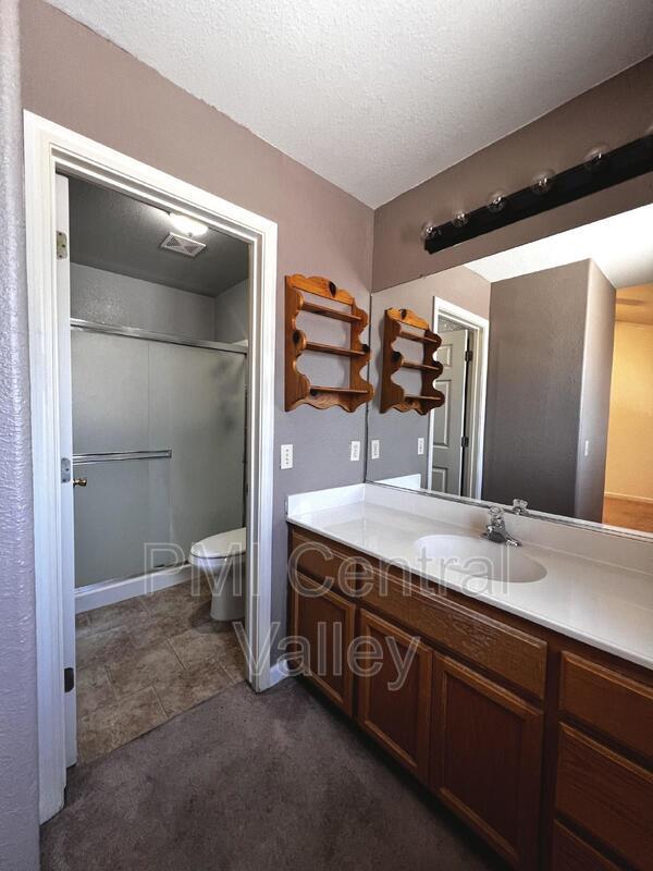 Building Photo - 3492 Gerald Ct