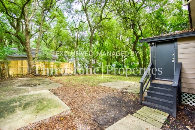Building Photo - 3053 Gilmore St